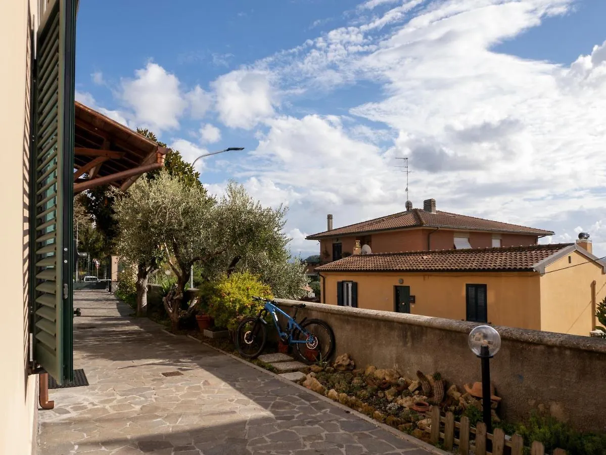 Petali Di Toscana Nugola Bed & Breakfast